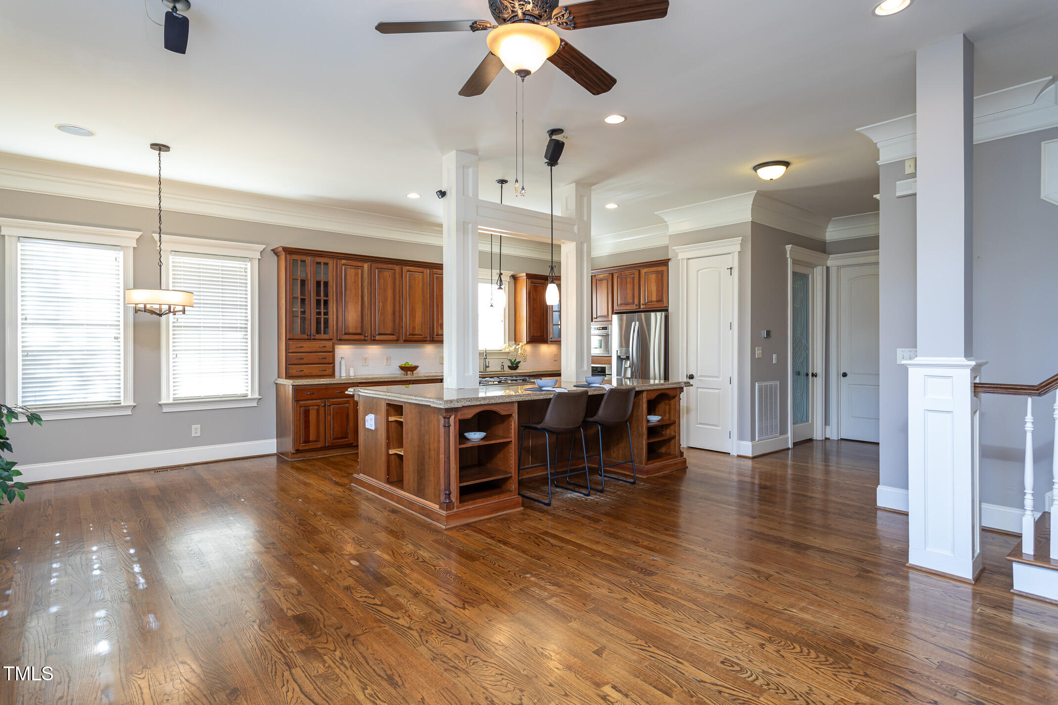 7001 Barham Hollow Drive