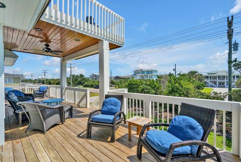 A home in Surf City