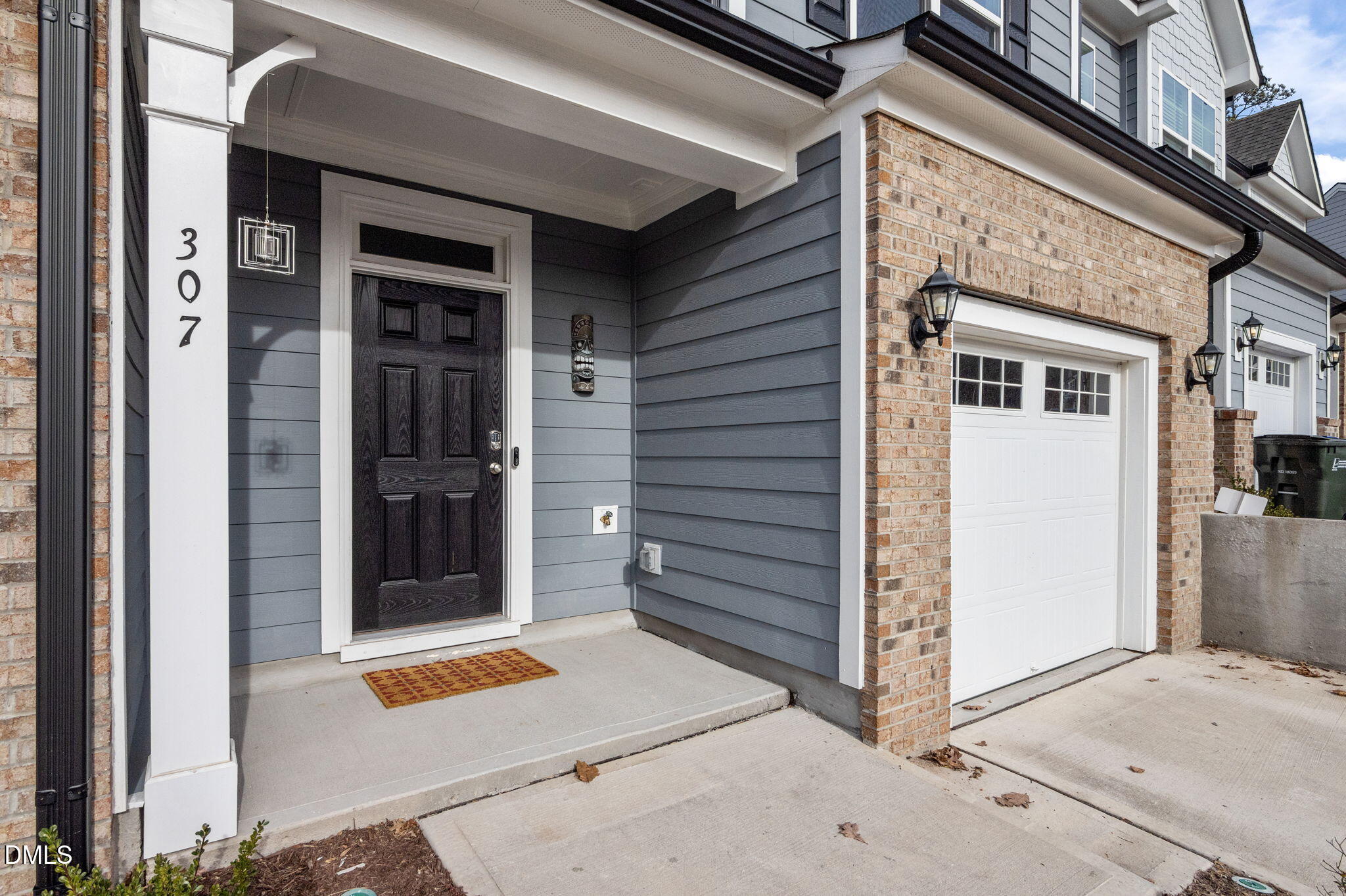 307 Marbella Grove Court 18