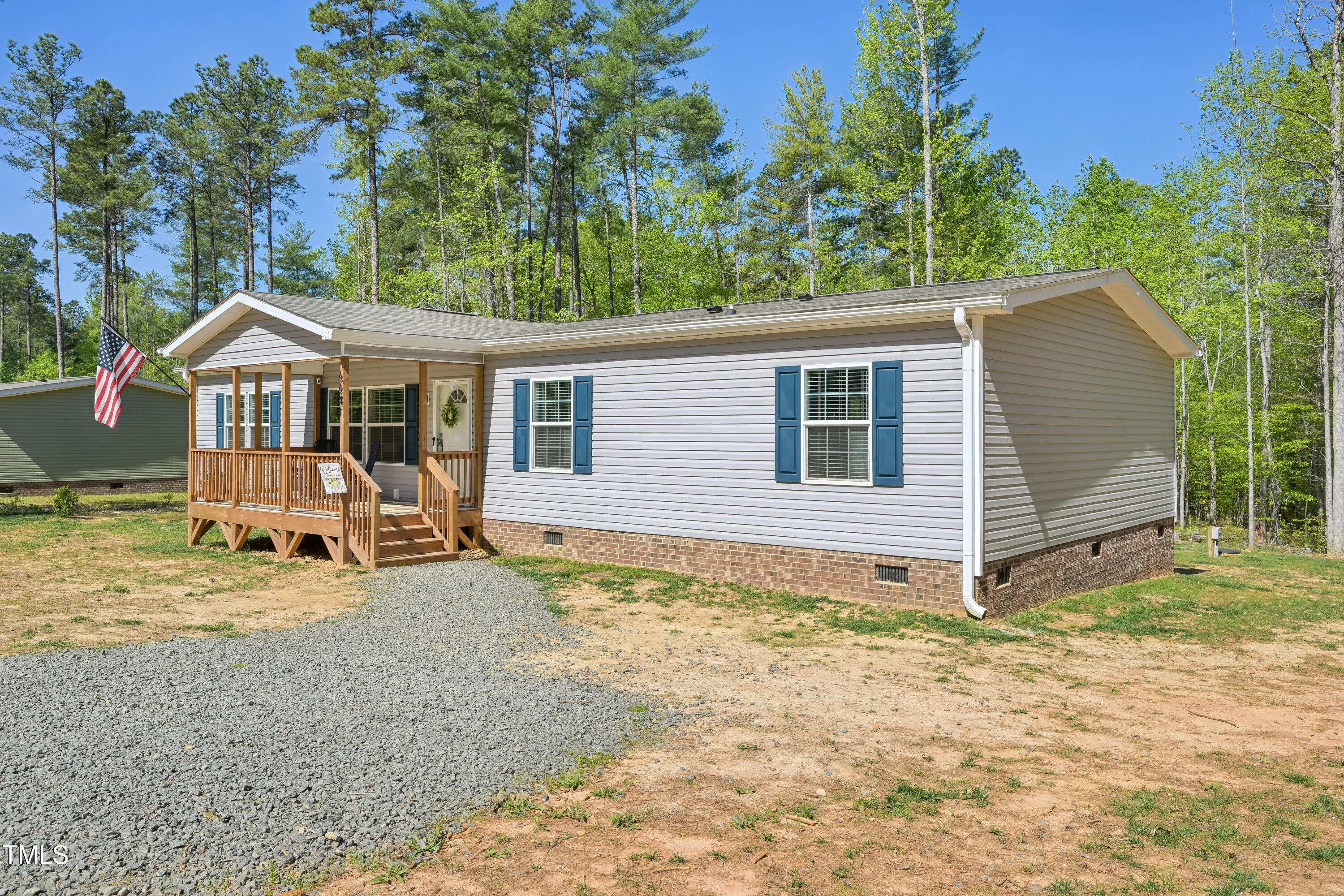 6641 Woodlawn Drive