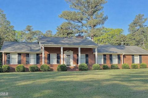 1604 Crescent Drive Henderson NC 27536