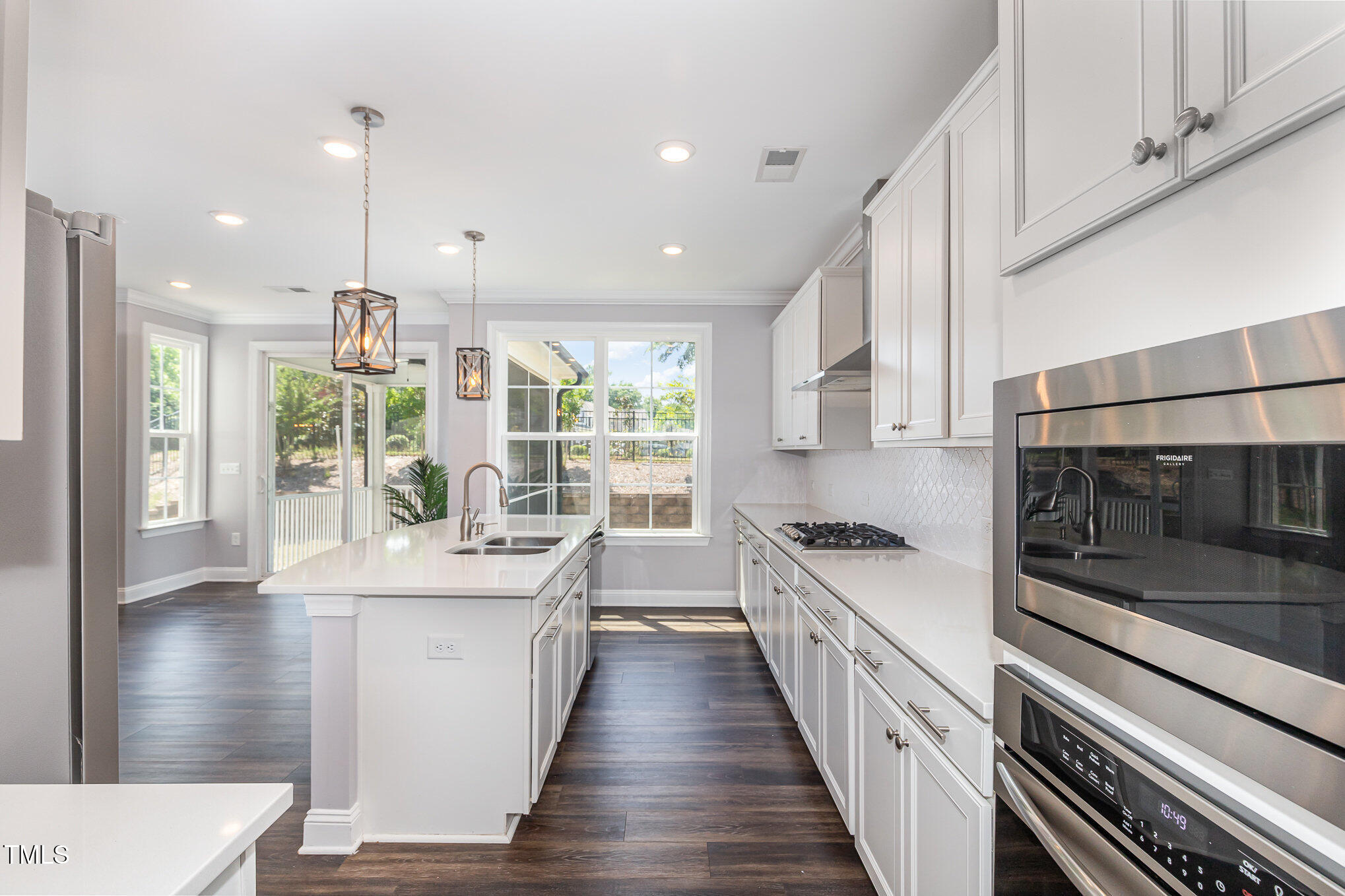 2885 Farmhouse Drive
