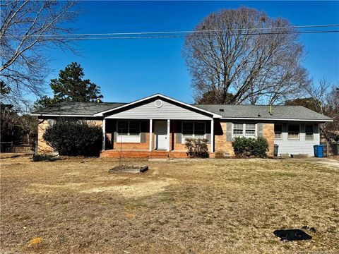 825 Fresno Drive Fayetteville NC 28303