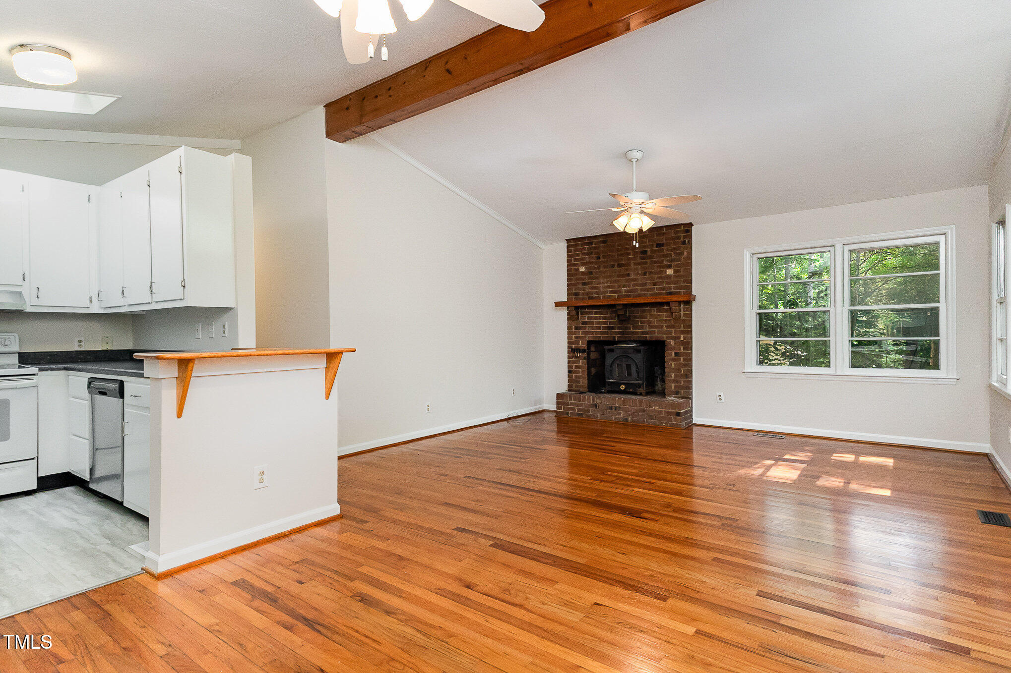 1504 Edwards Drive