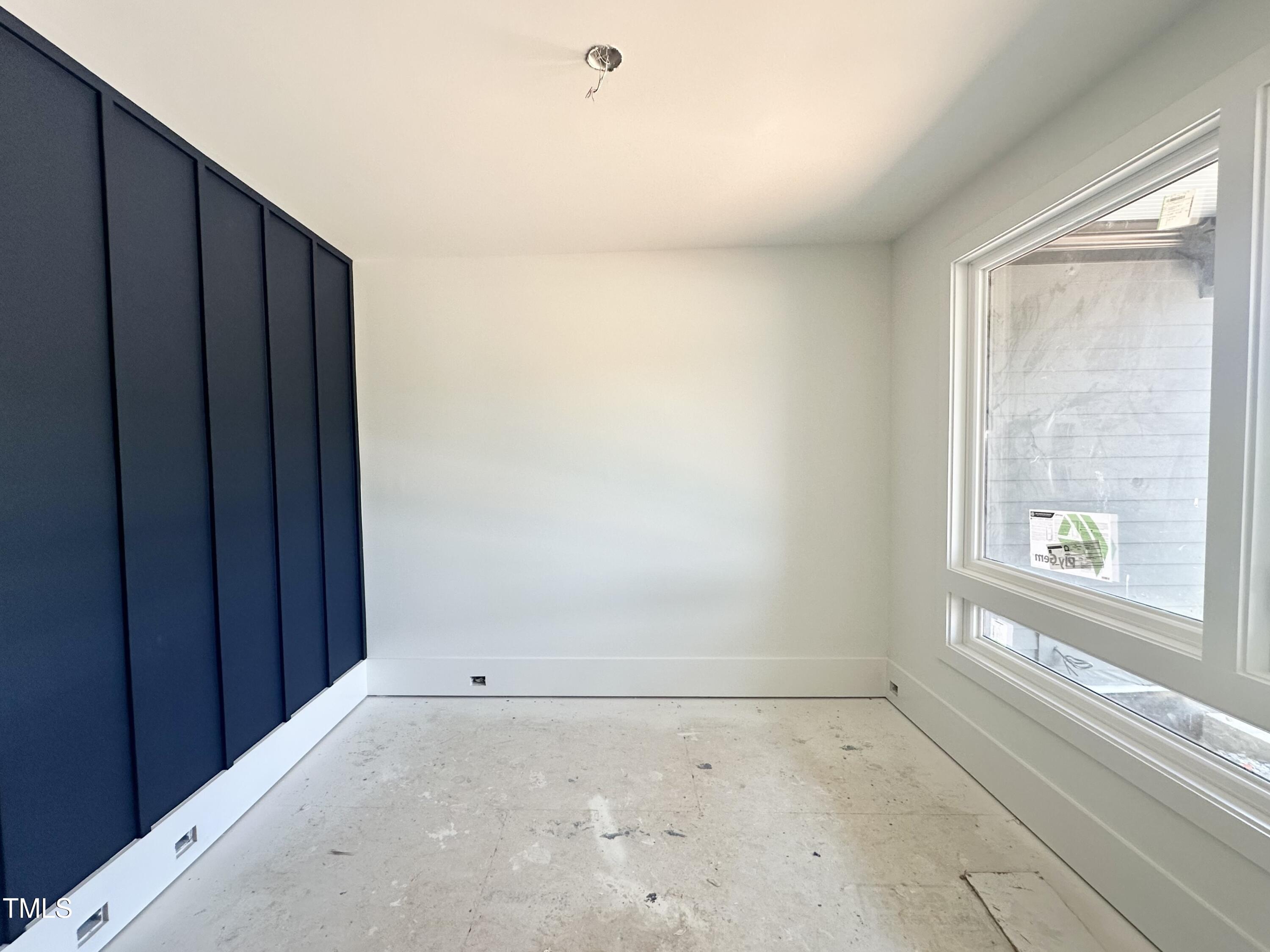 130 Broadleaf Lane