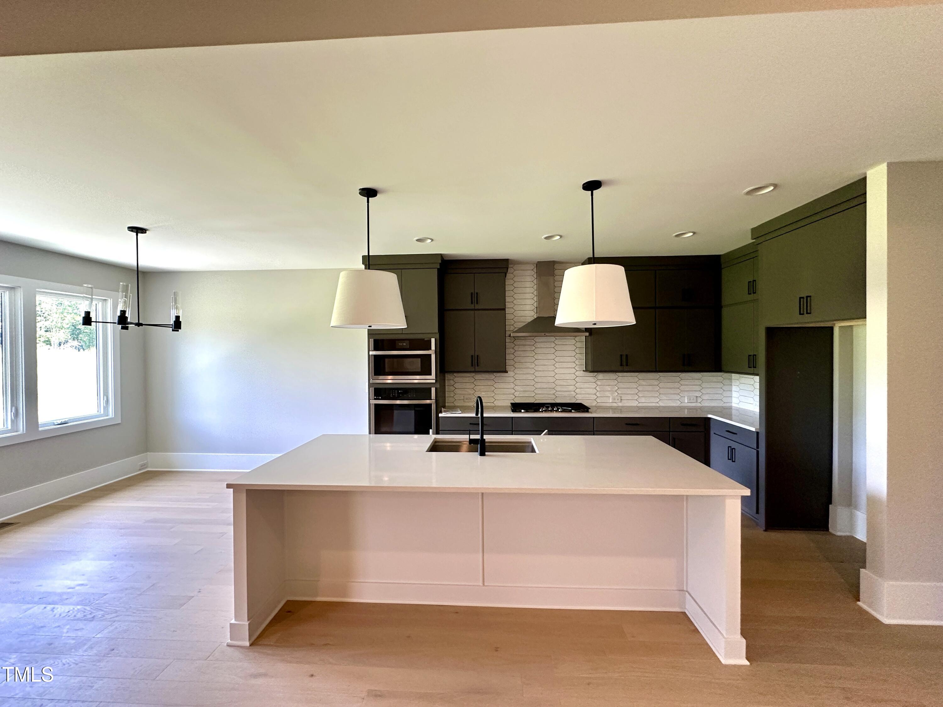 130 Broadleaf Lane