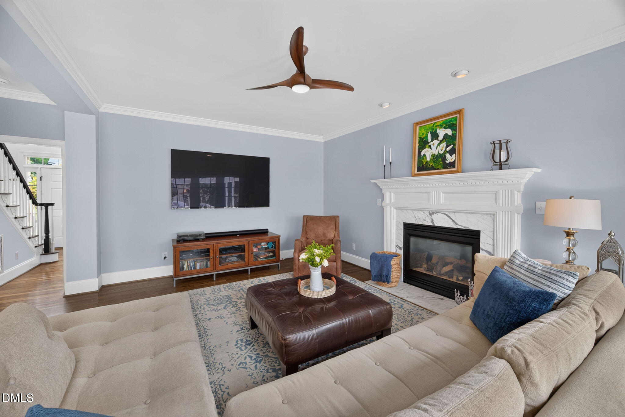 120 Crystlewood Court