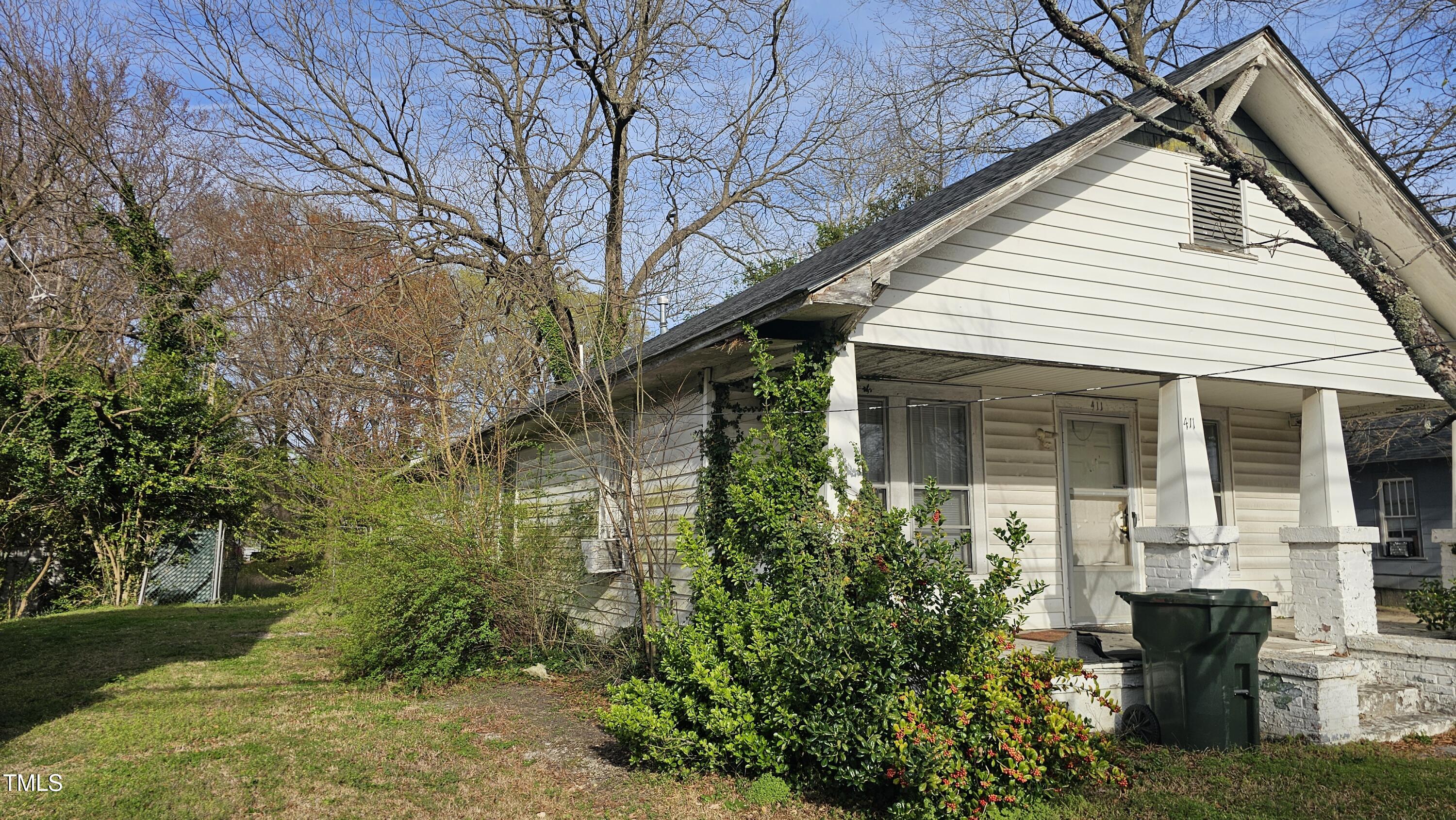411 Fairview Avenue SW