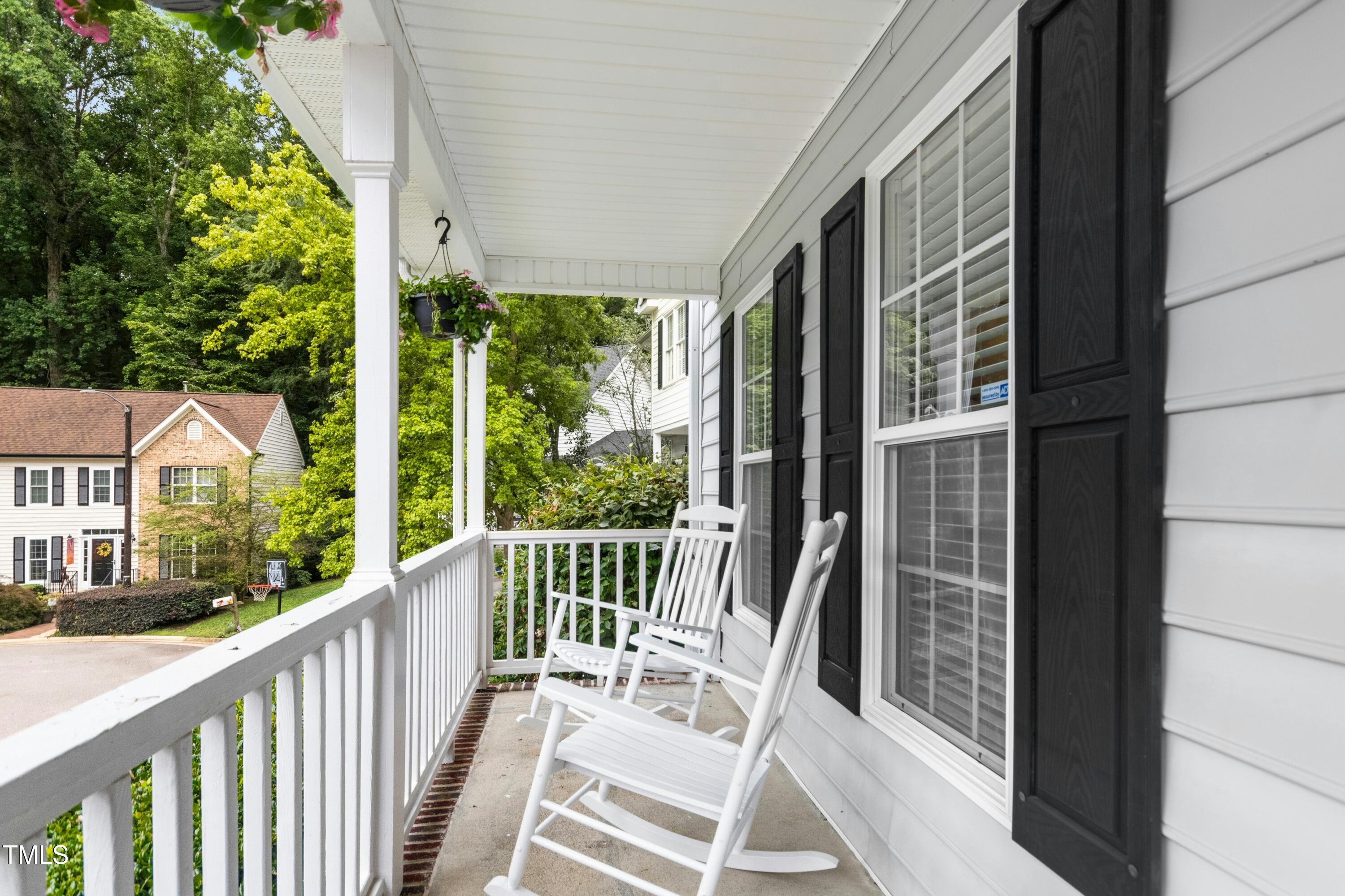 8513 Buscot Court