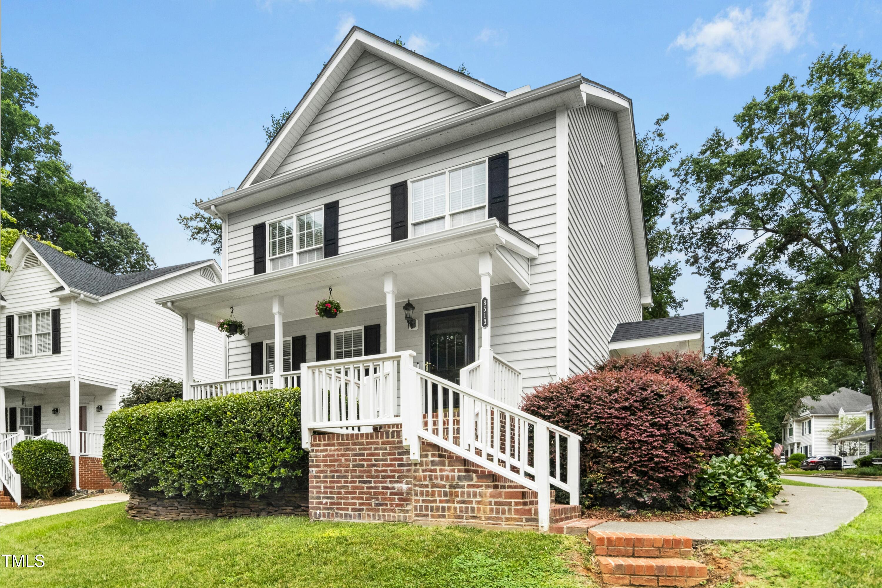 8513 Buscot Court
