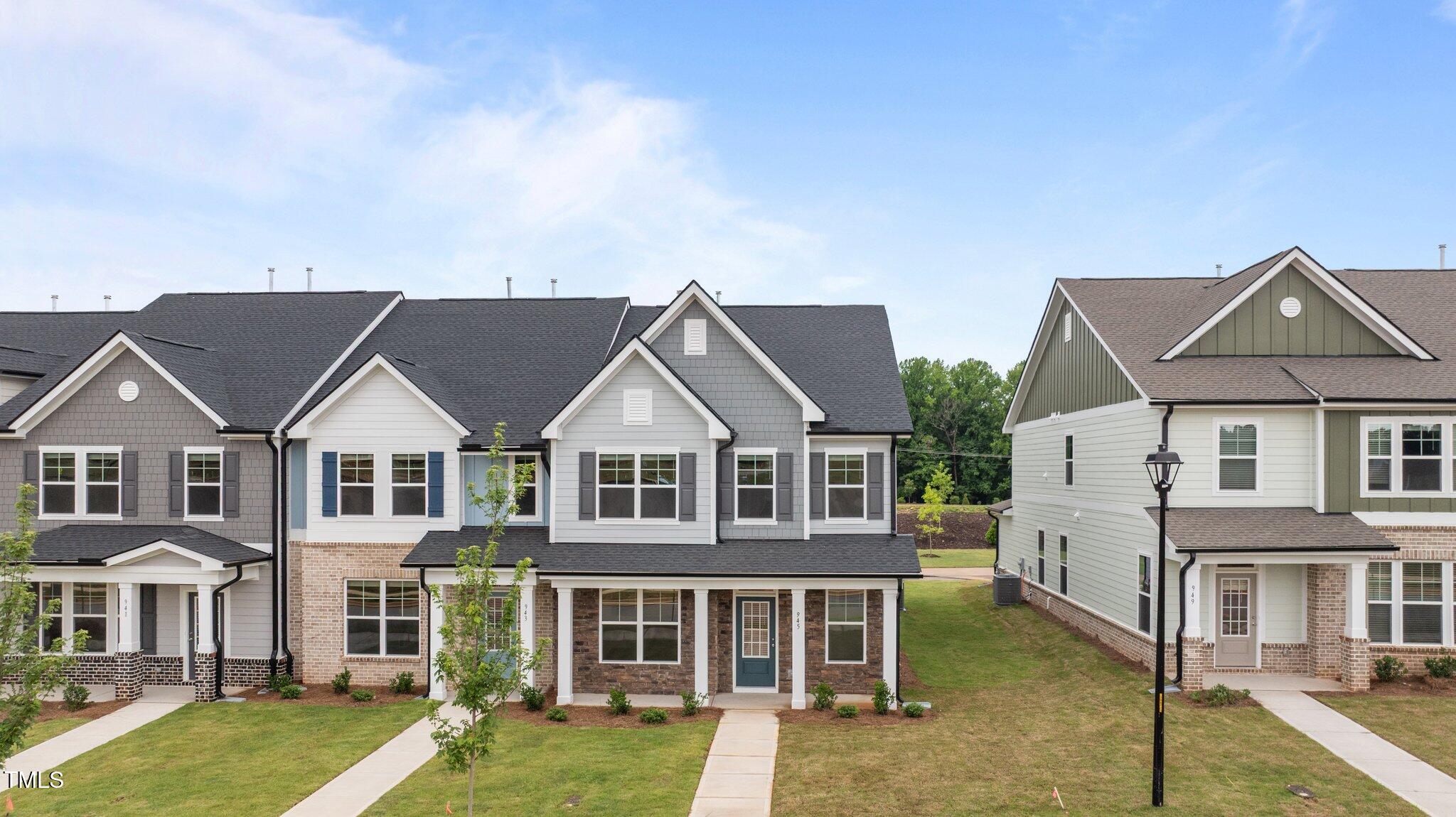 945 Alma Railway Drive 559