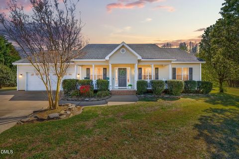 76 Fernway Circle Fuquay Varina NC 27526