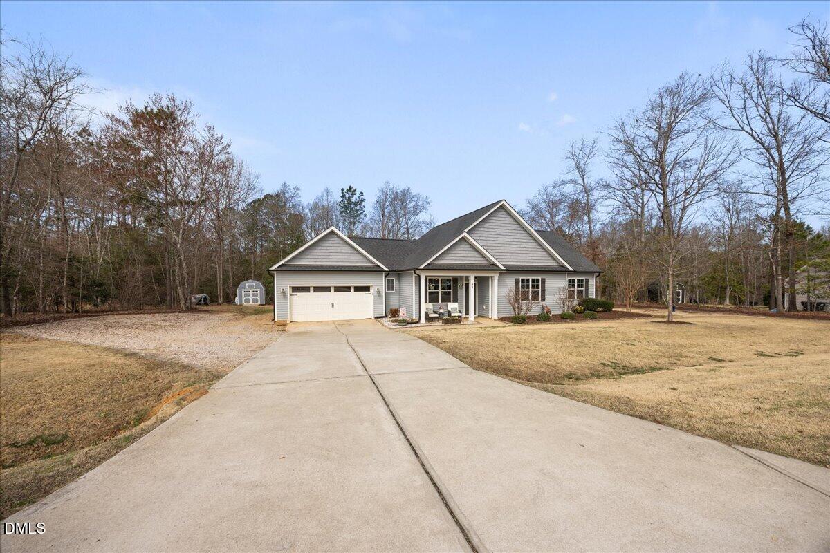 93 Eagle Swoop Street