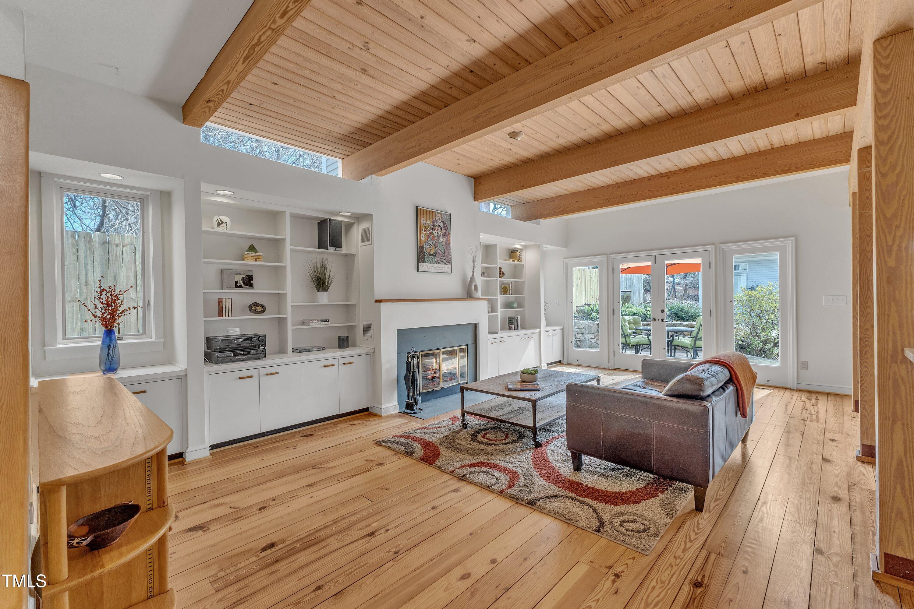 206 Spring Lane