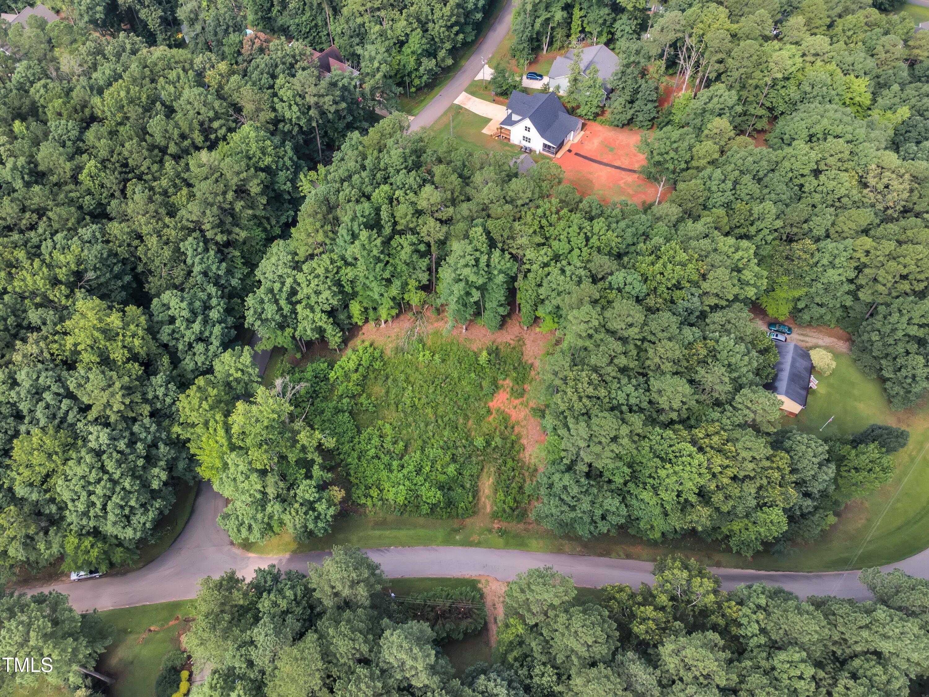 118 122 Huron Drive