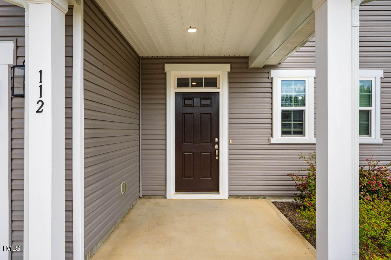 112 Willow Grove Lane