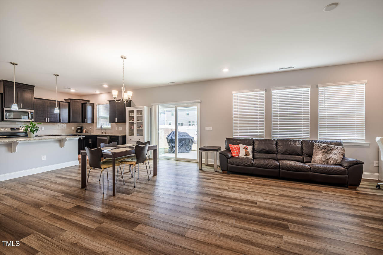 112 Willow Grove Lane