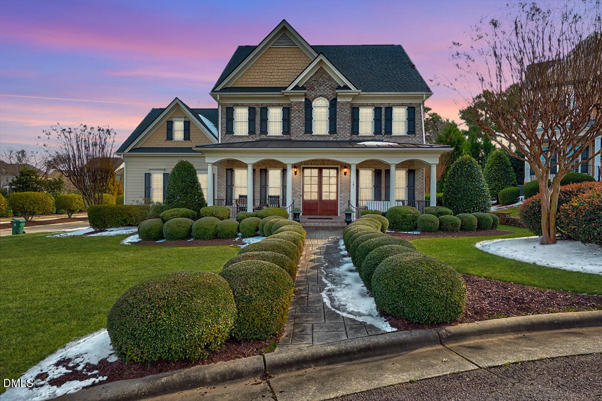 101 Foxdale Grant Court