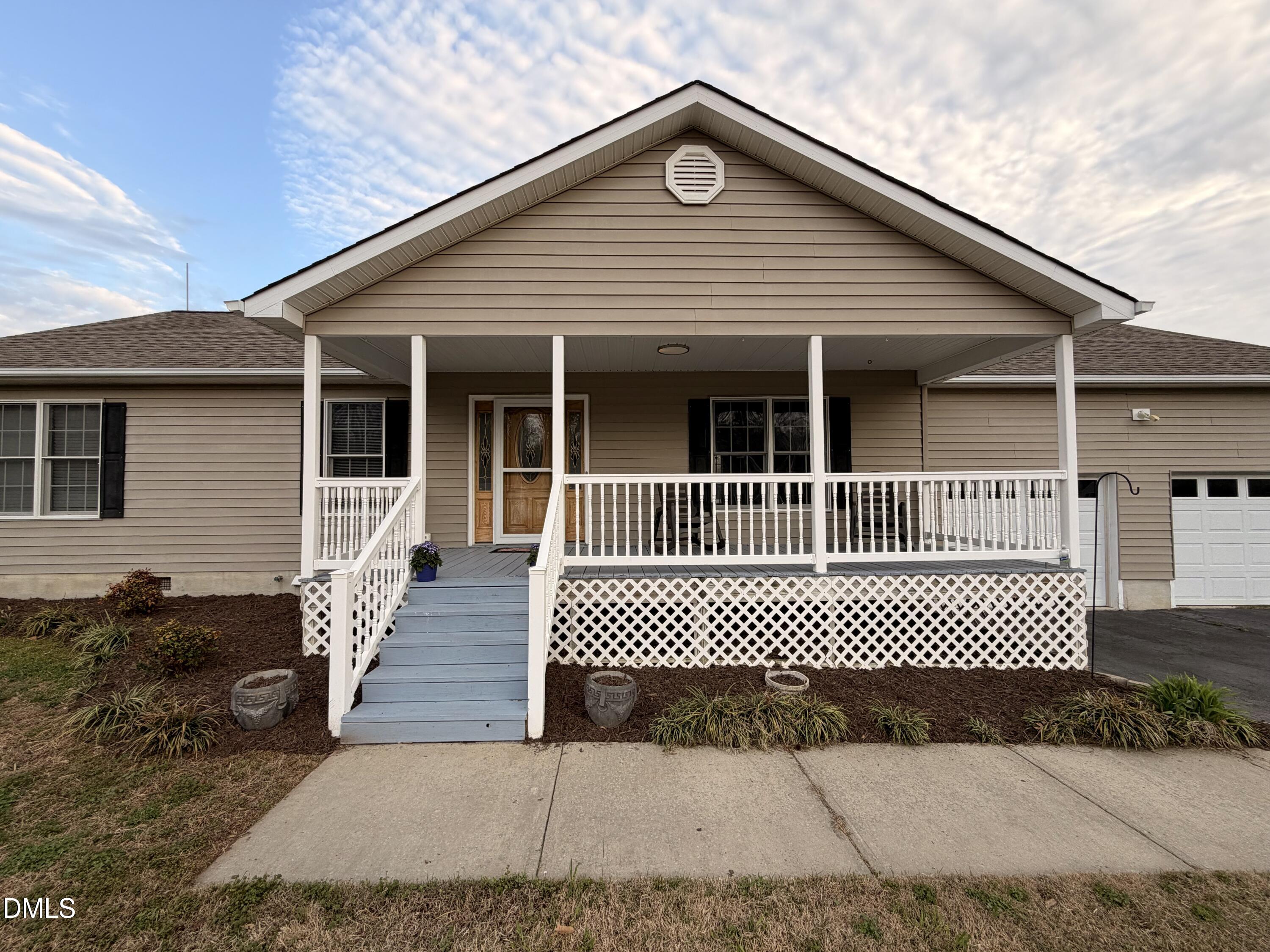 111 Fox Crossing Drive