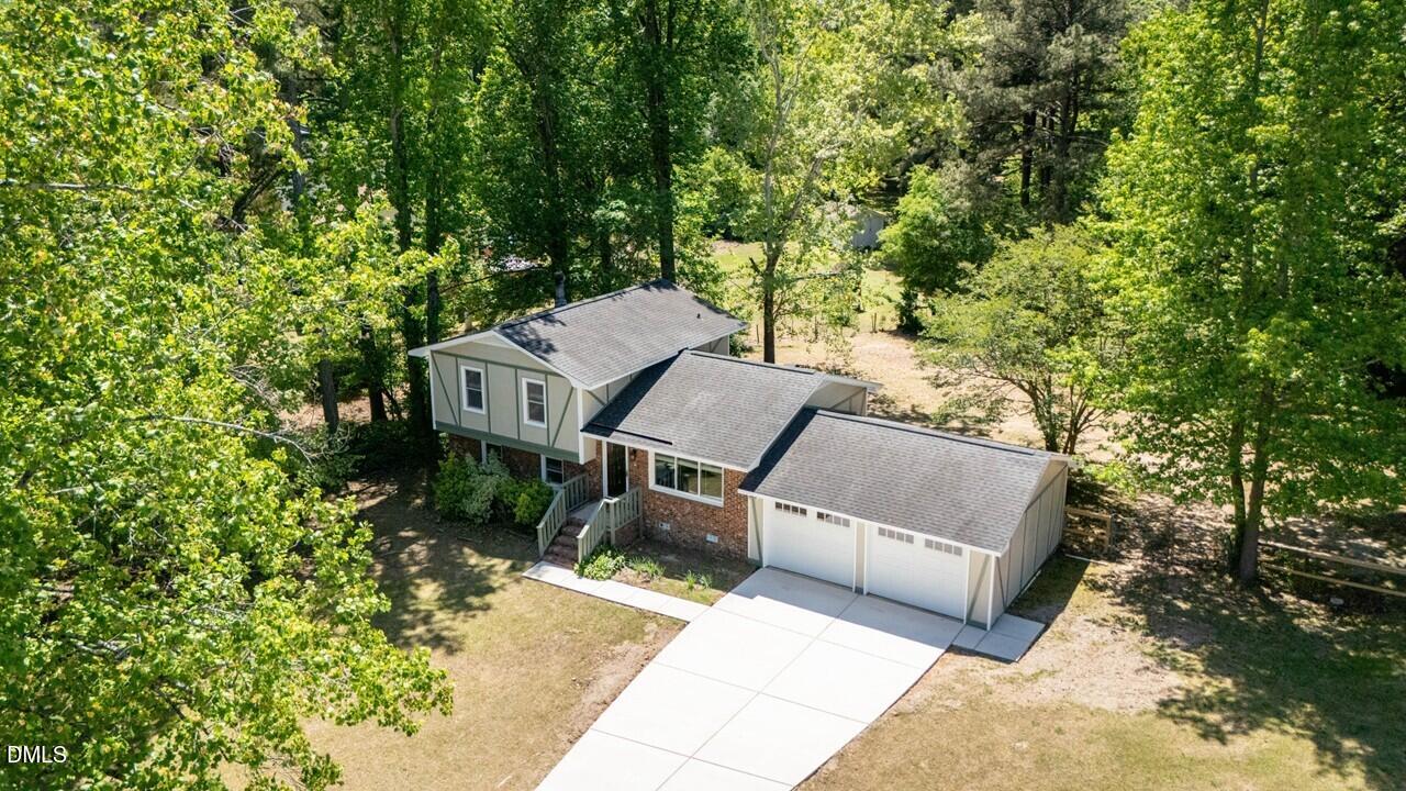 311 N Gaylee Lake Drive