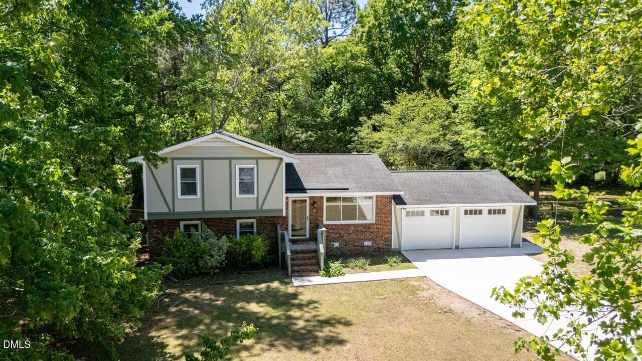 311 N Gaylee Lake Drive