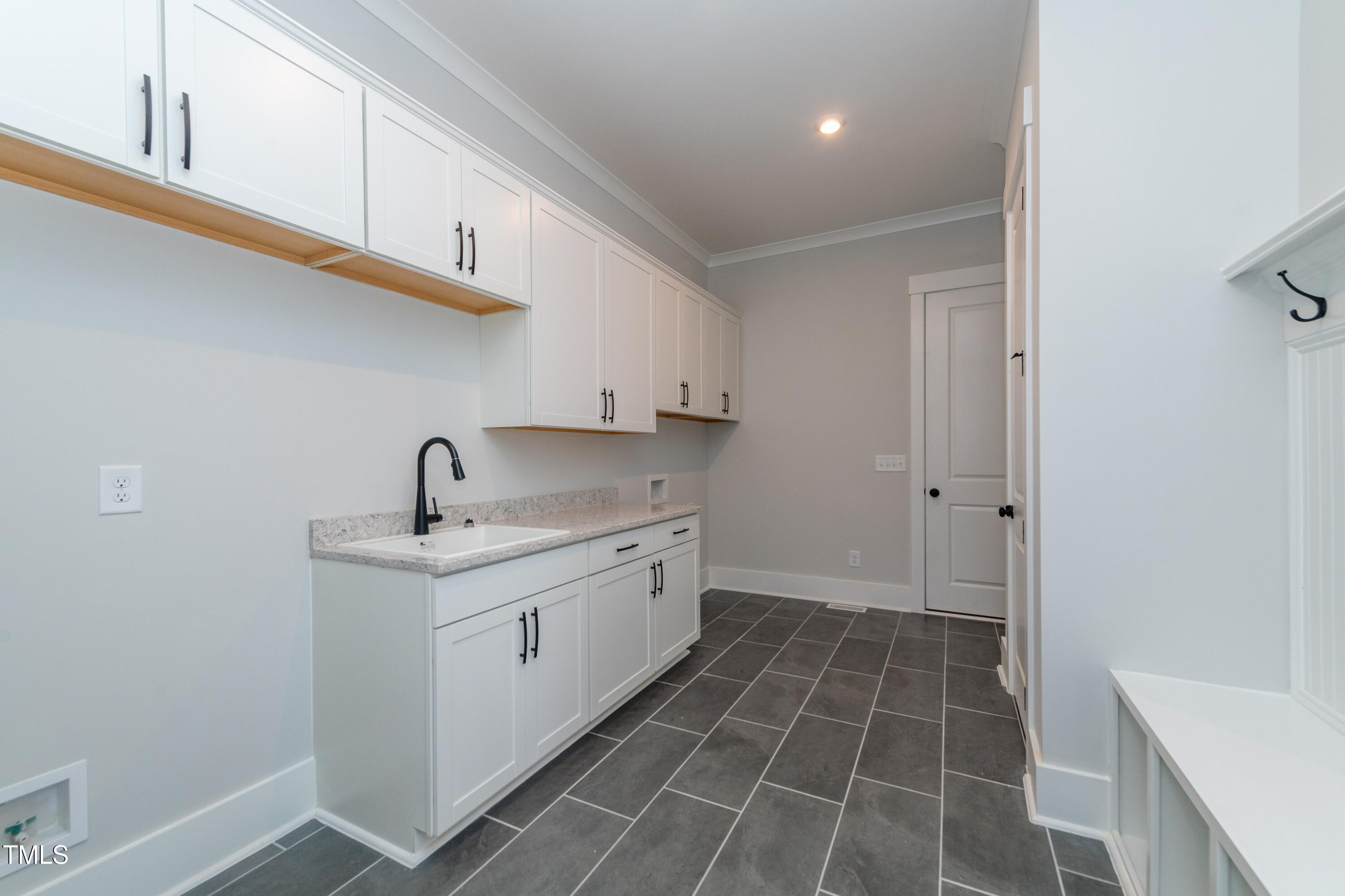 Chapel Hill, North Carolina 27514, United States, 4 Bedrooms Bedrooms, ,5 BathroomsBathrooms,Residential,Active,156519