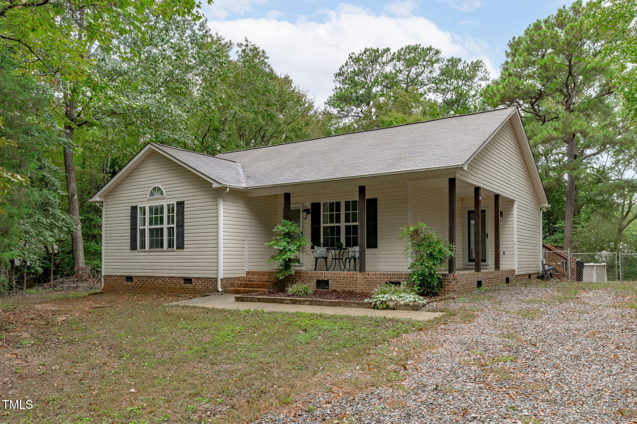 520 Contessa Court
