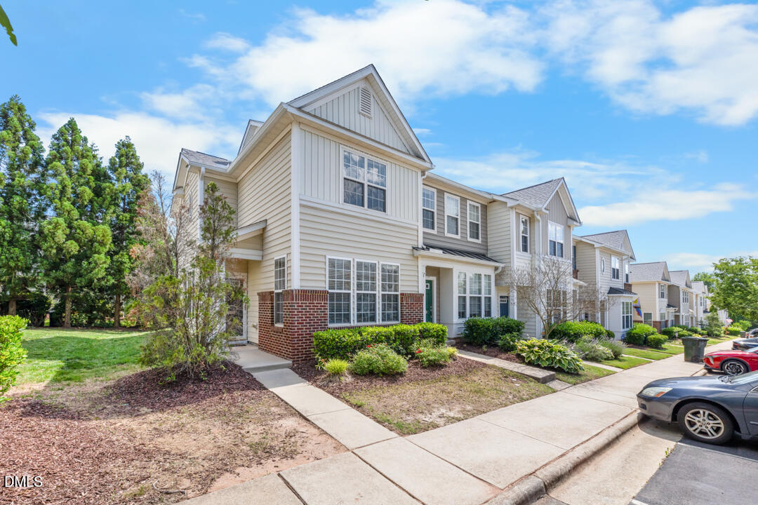 7831 Silverthread Lane
