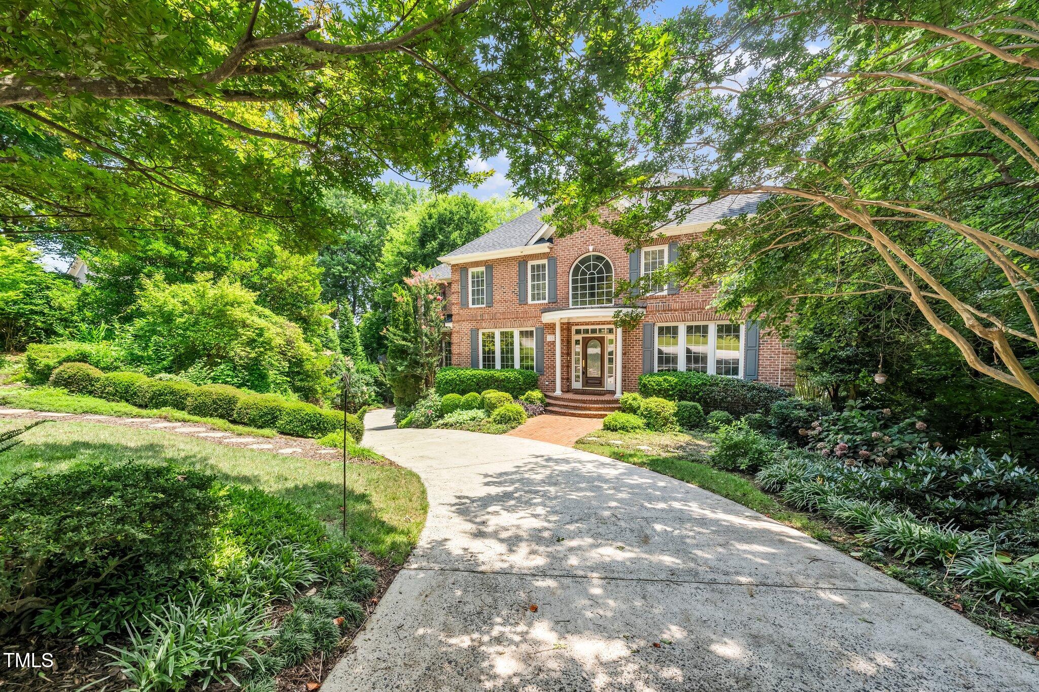 115 Loch Vale Lane