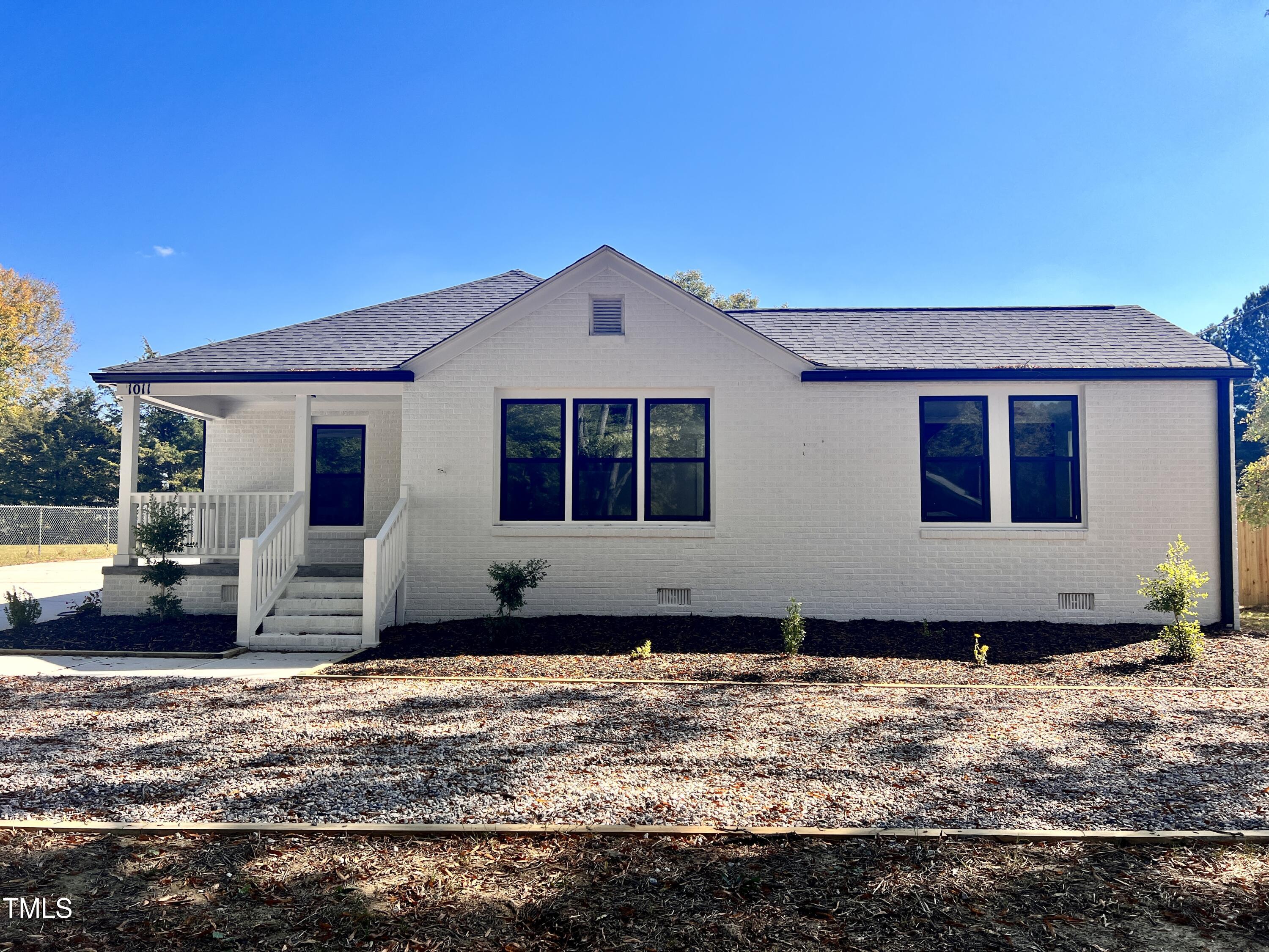 1011 Lemon Drive