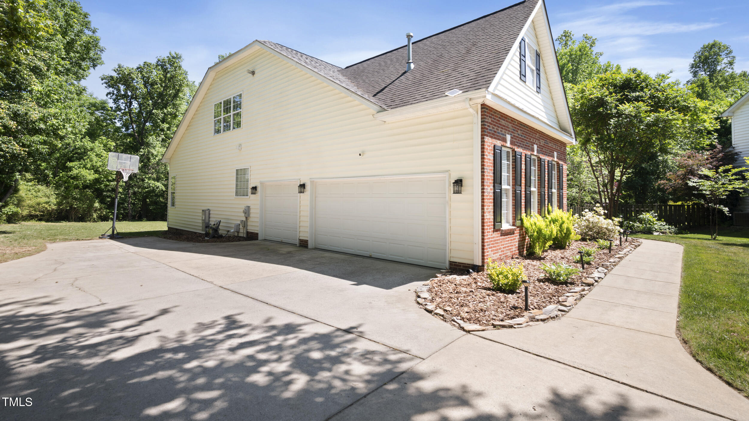 1258 Jamestowne Drive