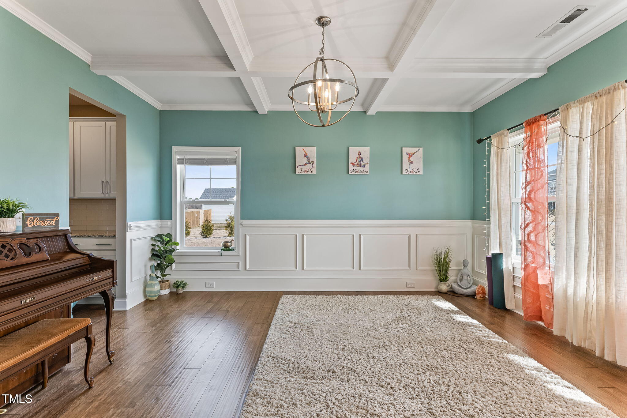 6804 Arlington Oaks Trail