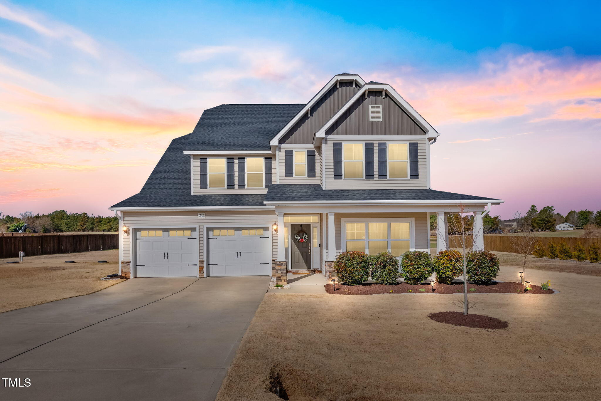 6804 Arlington Oaks Trail