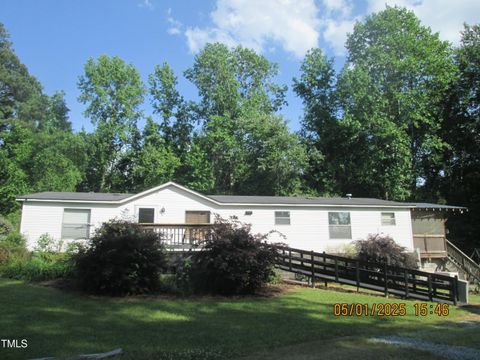 169 Mount Pleasant Road Willow Springs NC 27592
