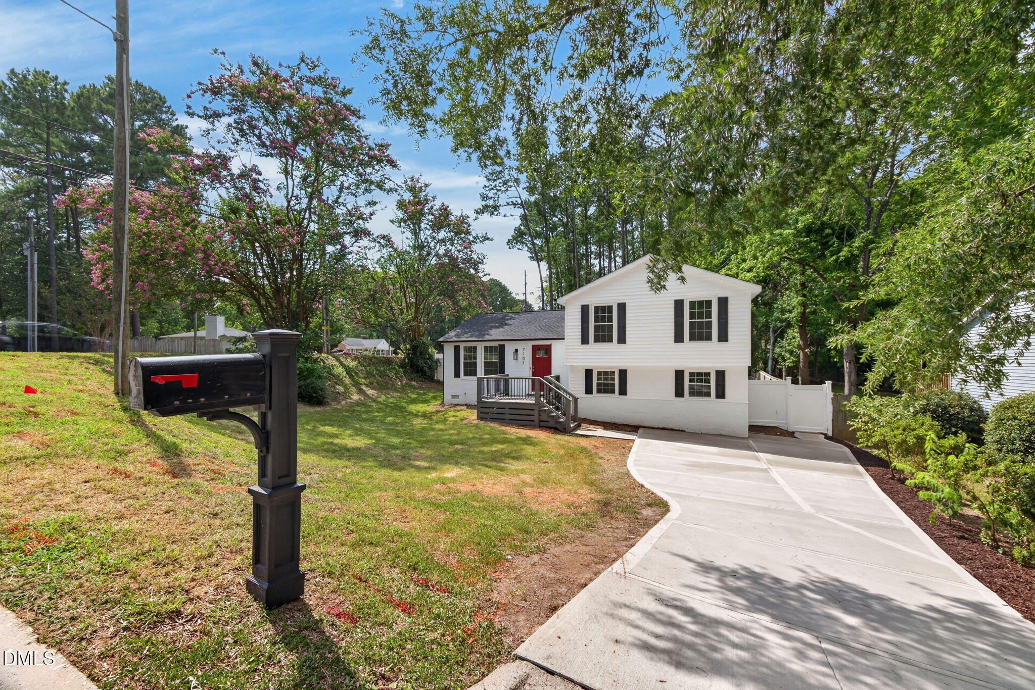 7101 Shellburne Drive