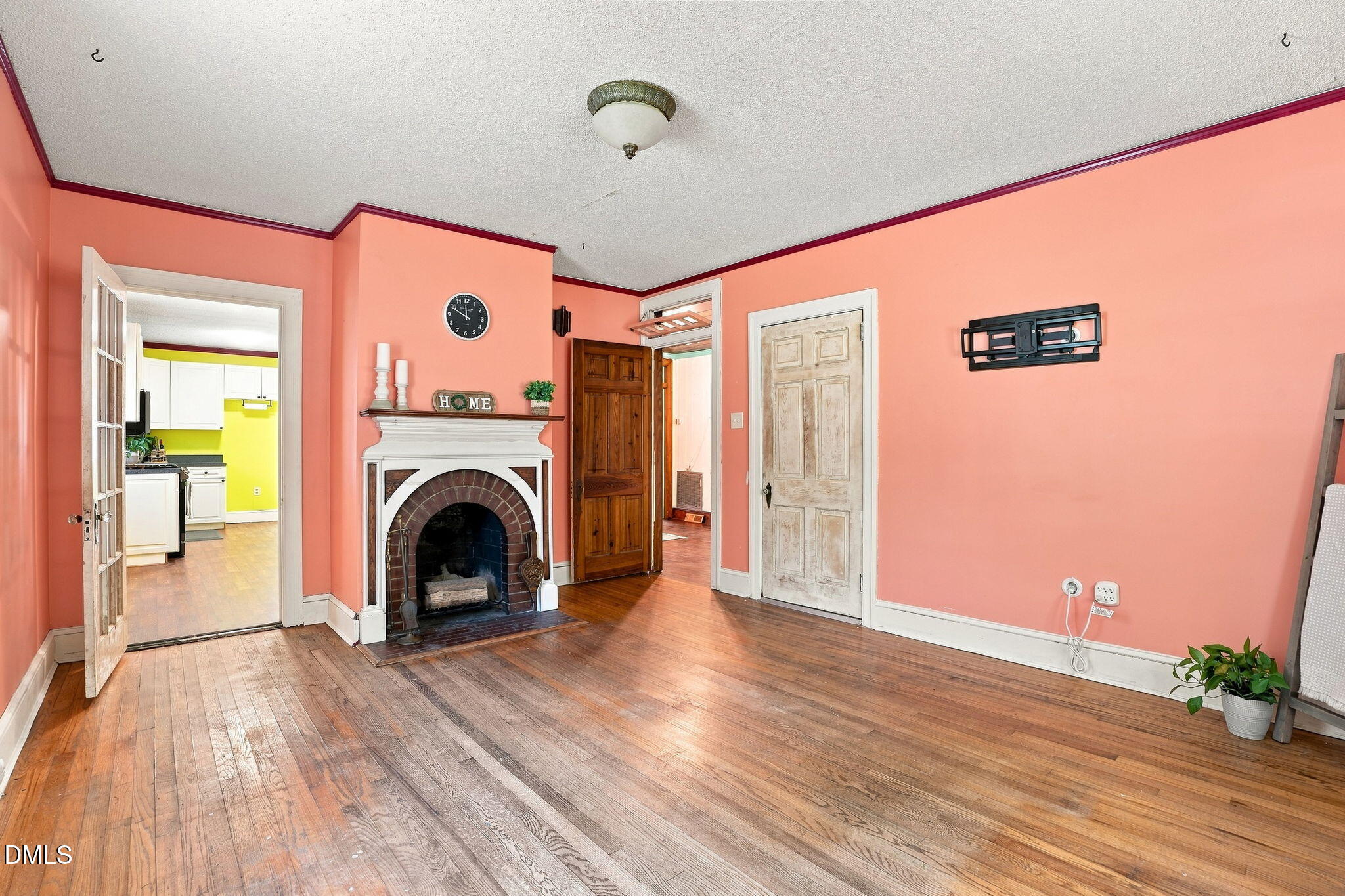 112 S Audubon Avenue