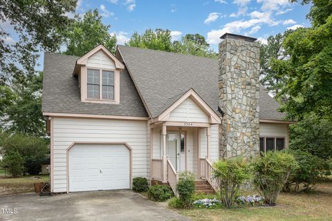 Single Family Residence in Wake Forest NC 3304 Starboard Court.jpg