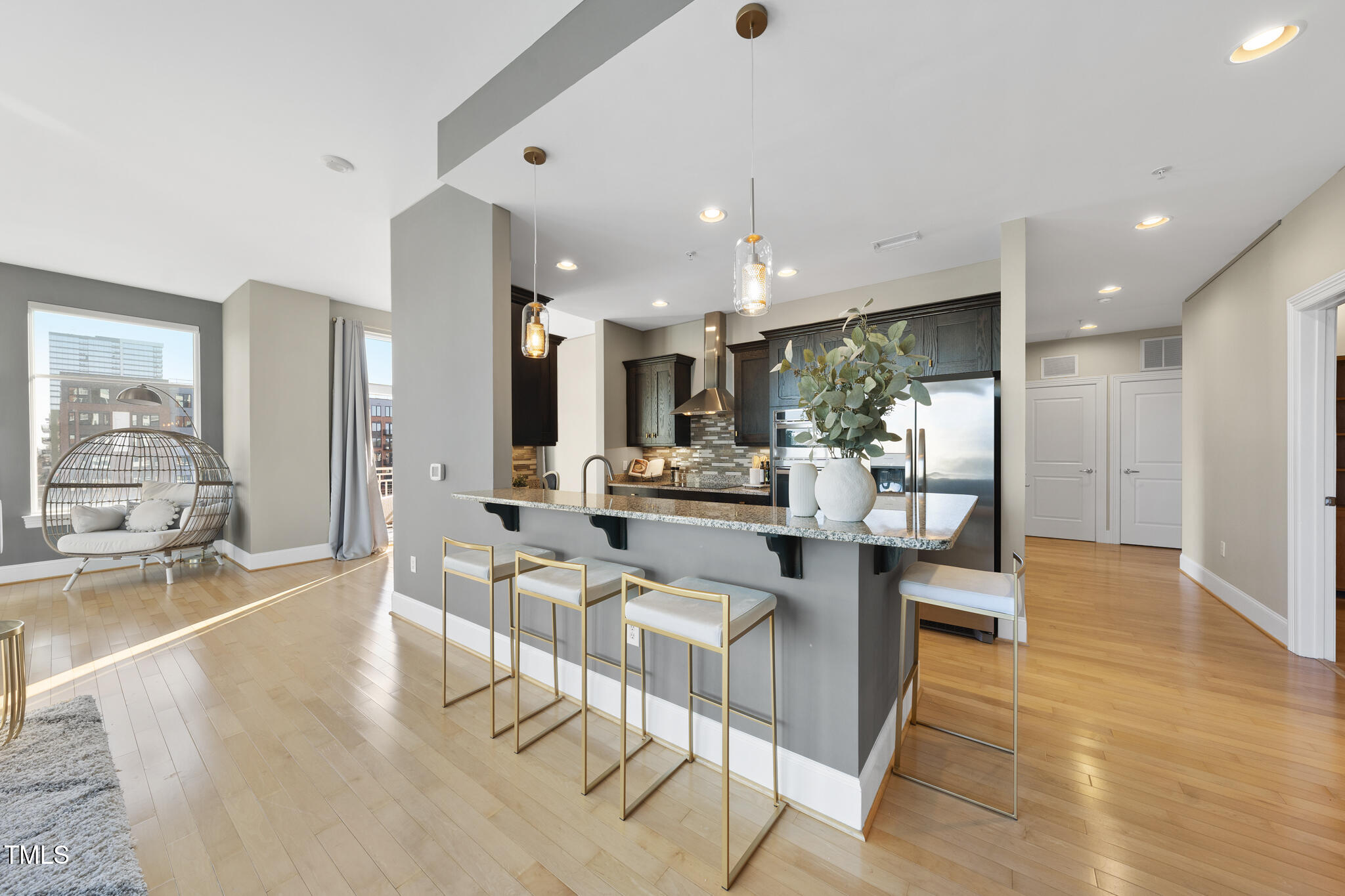 400 W North Street 730