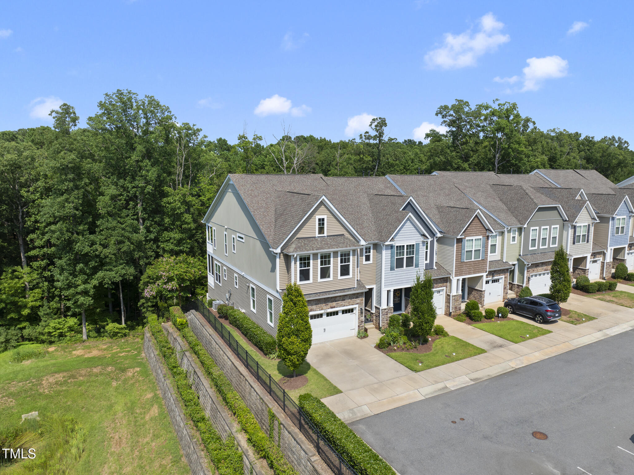 610 Chronicle Drive