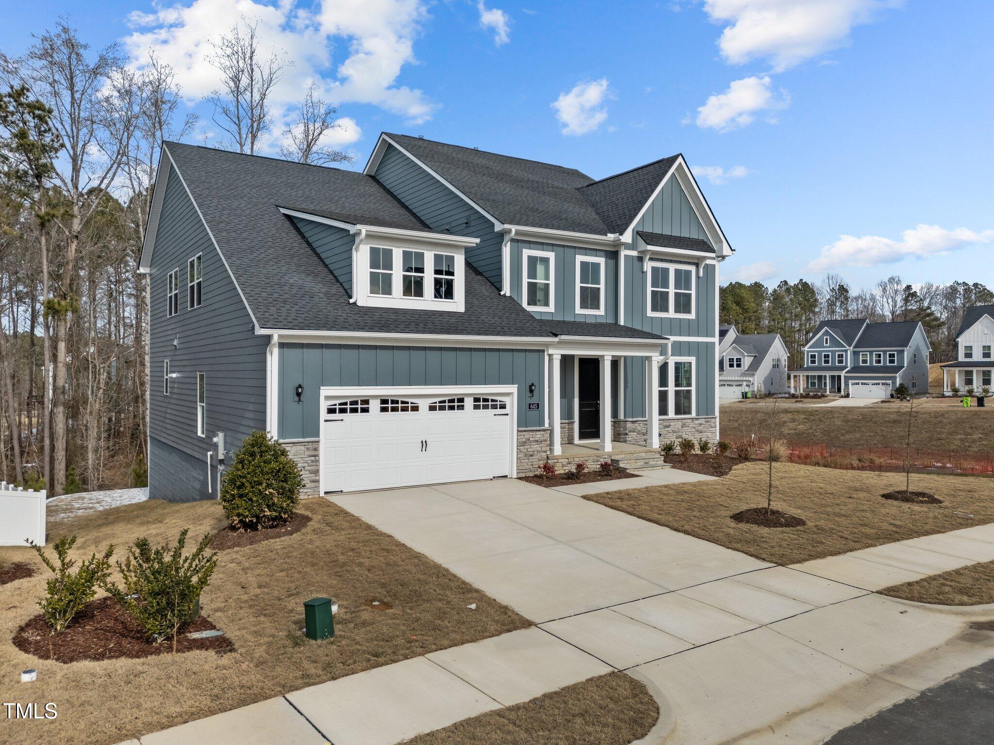 645 Silvercomet Drive