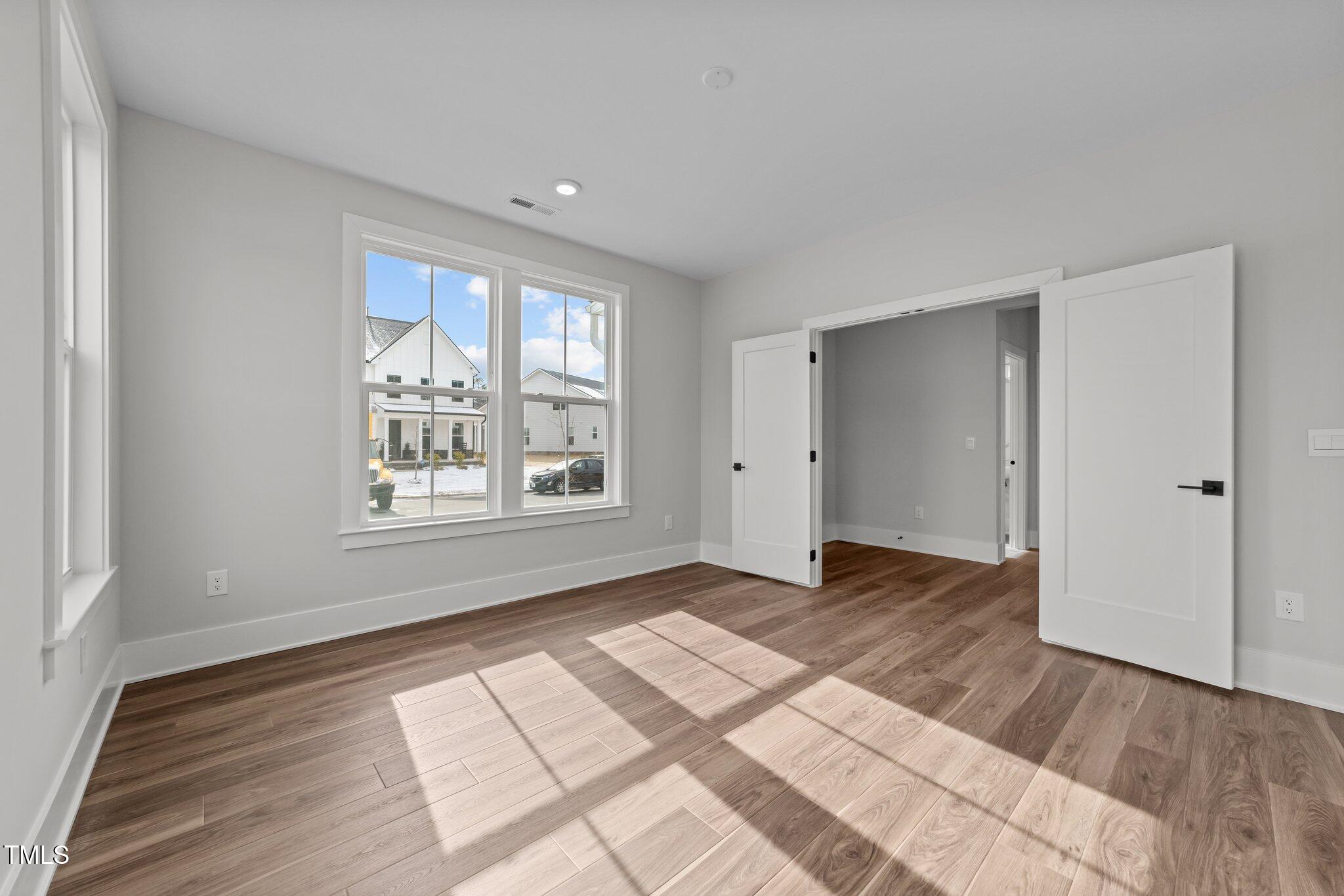 645 Silvercomet Drive