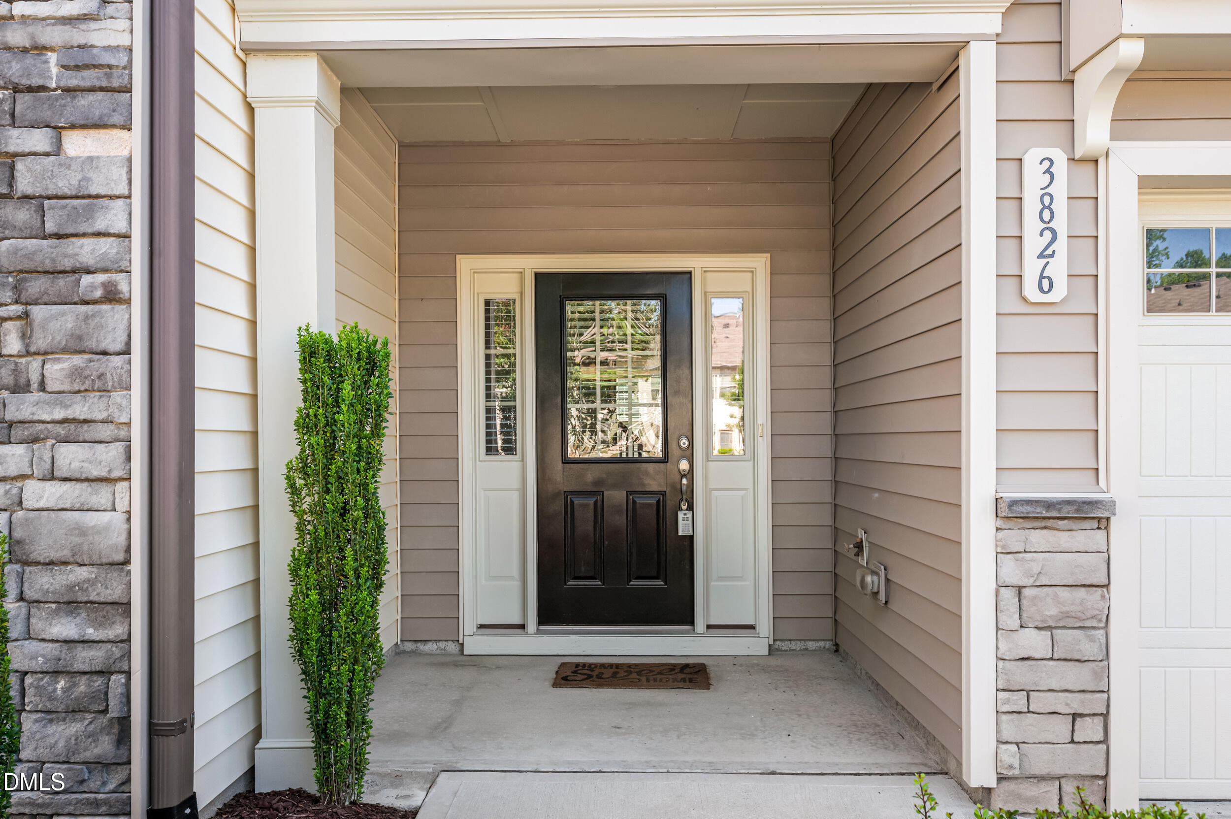 3826 Prince Noah Loop