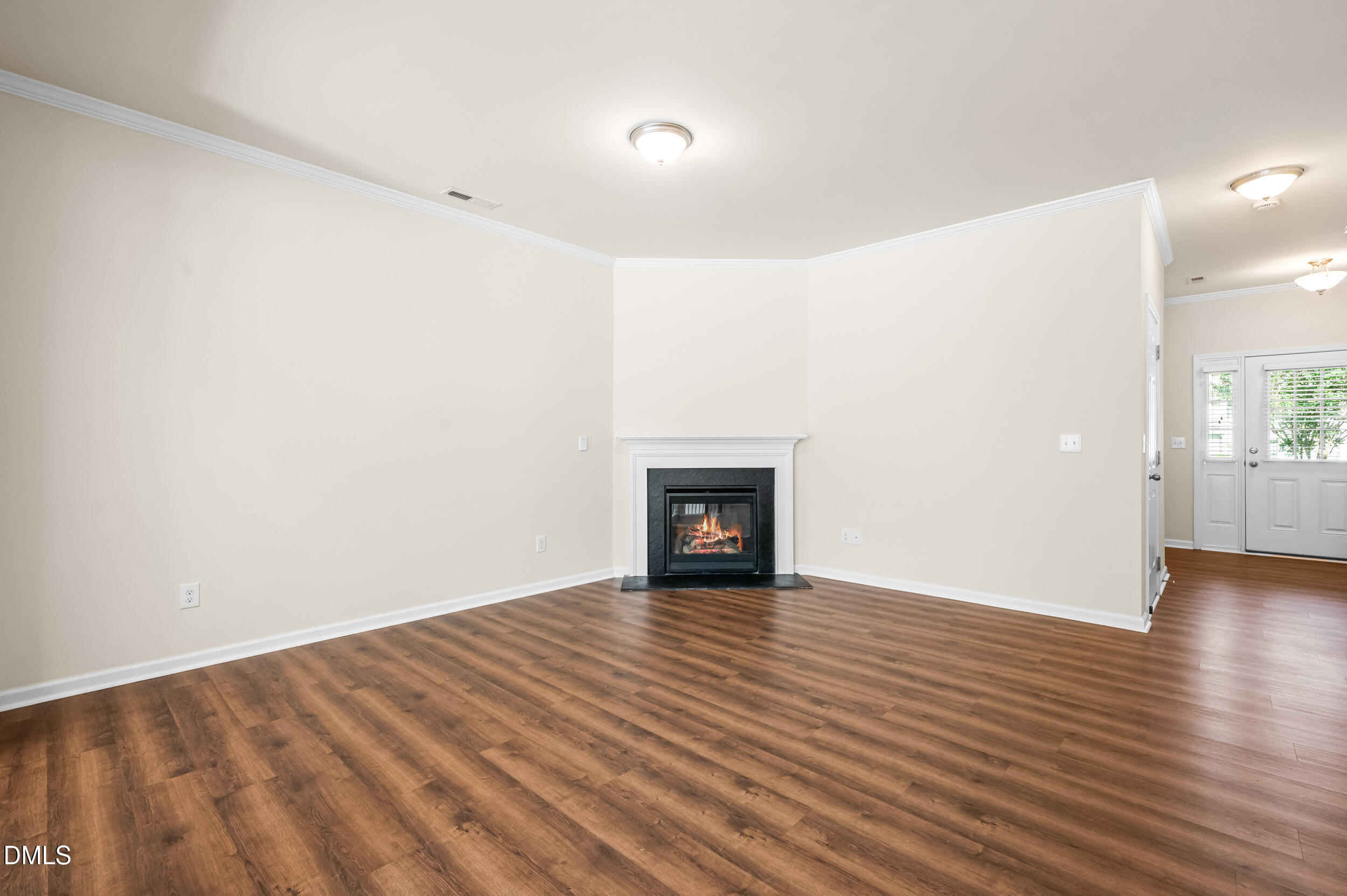 3826 Prince Noah Loop