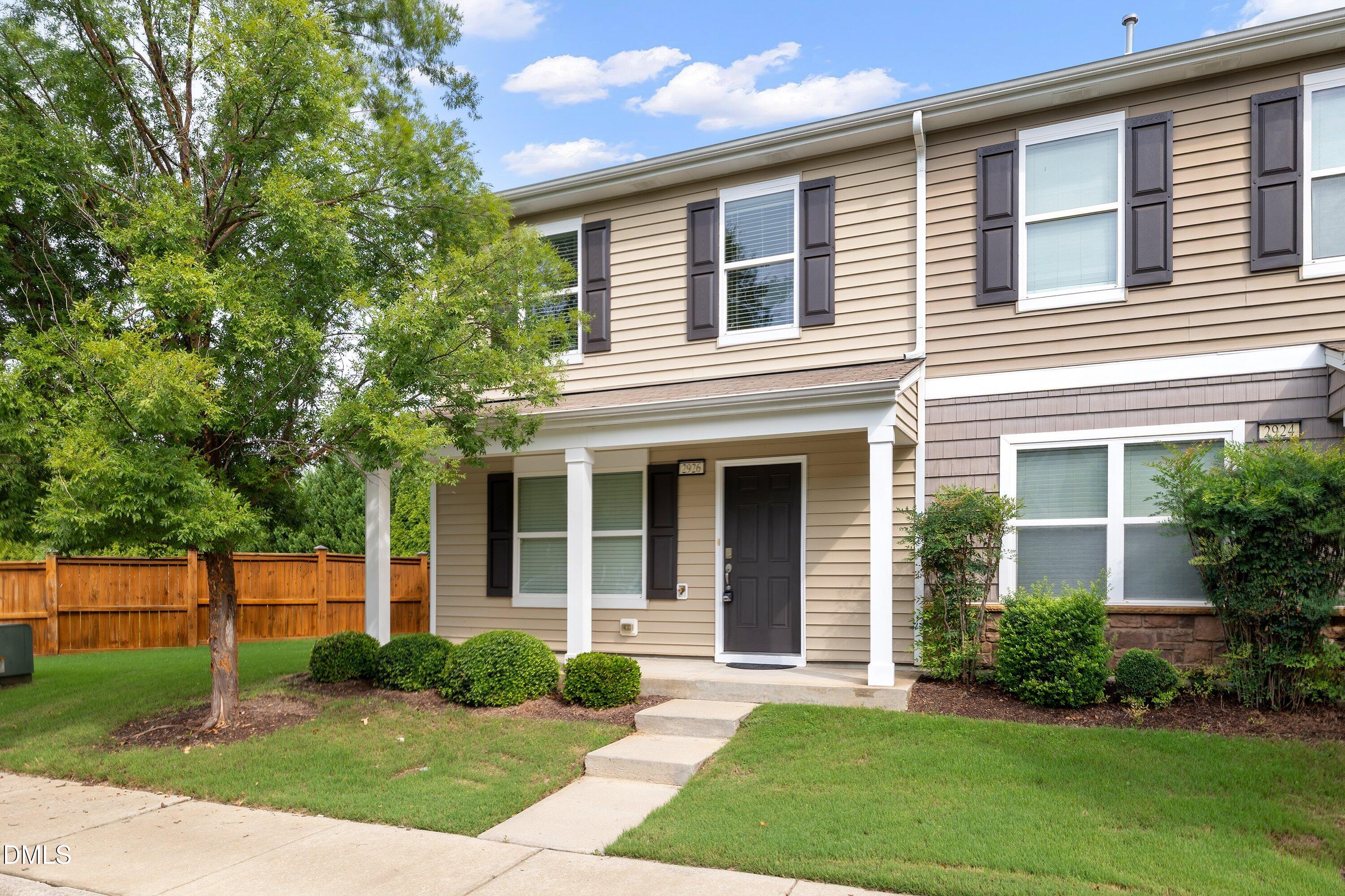 2926 Berkeley Springs Place