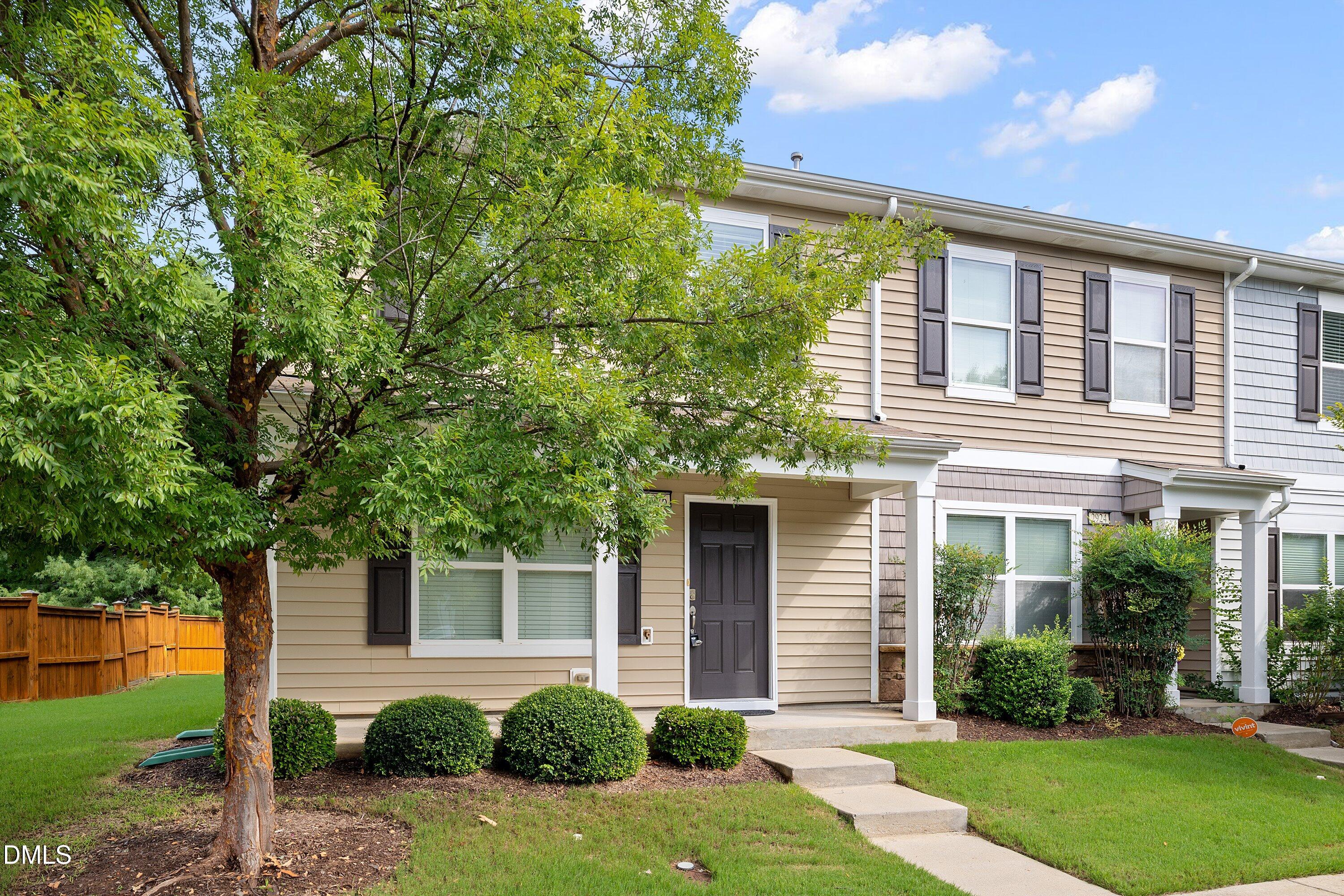 2926 Berkeley Springs Place