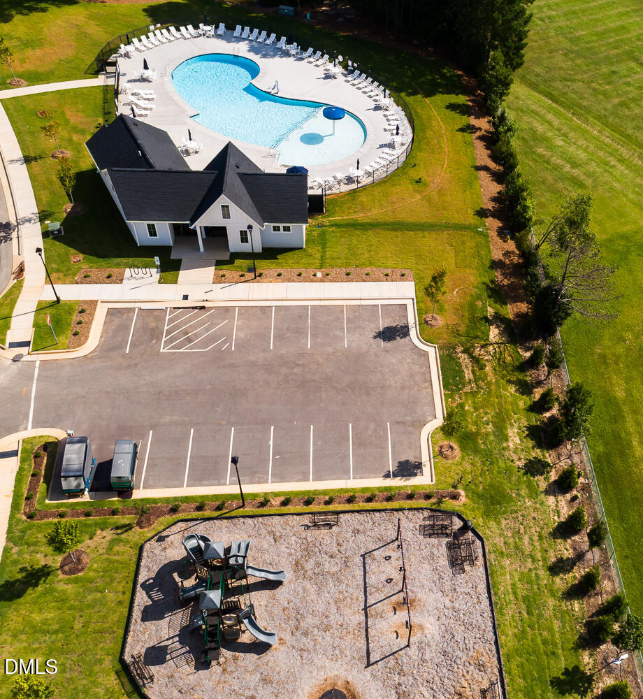 24 Serpens Drive 222