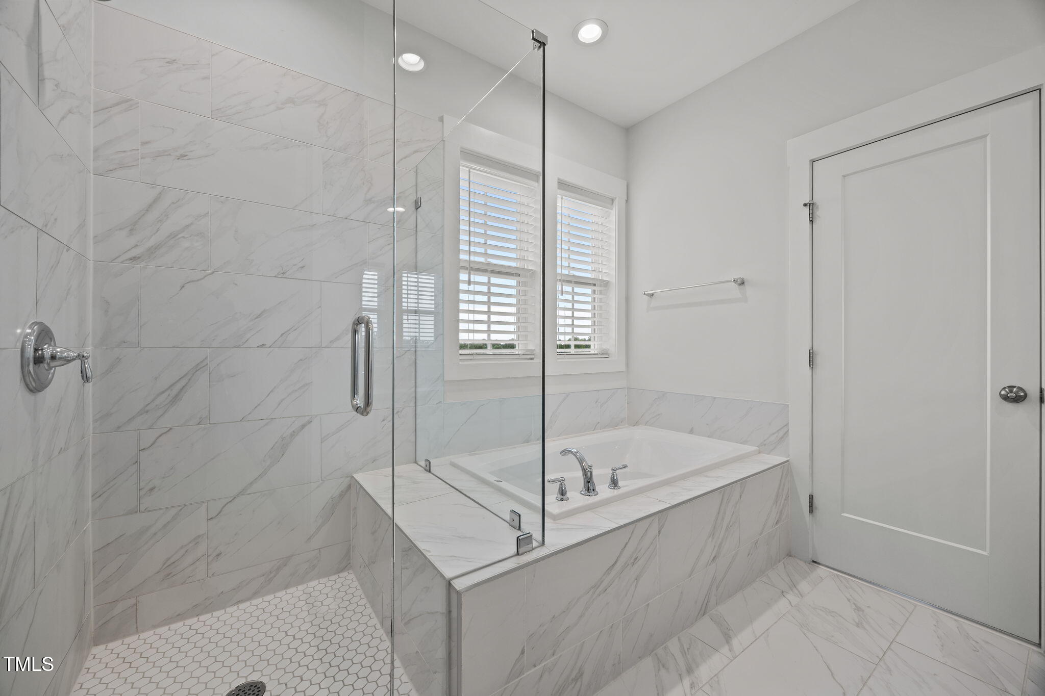 1573 Lone Prairie Drive