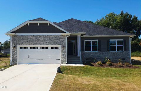 37 Shoreline Drive Lillington NC 27546