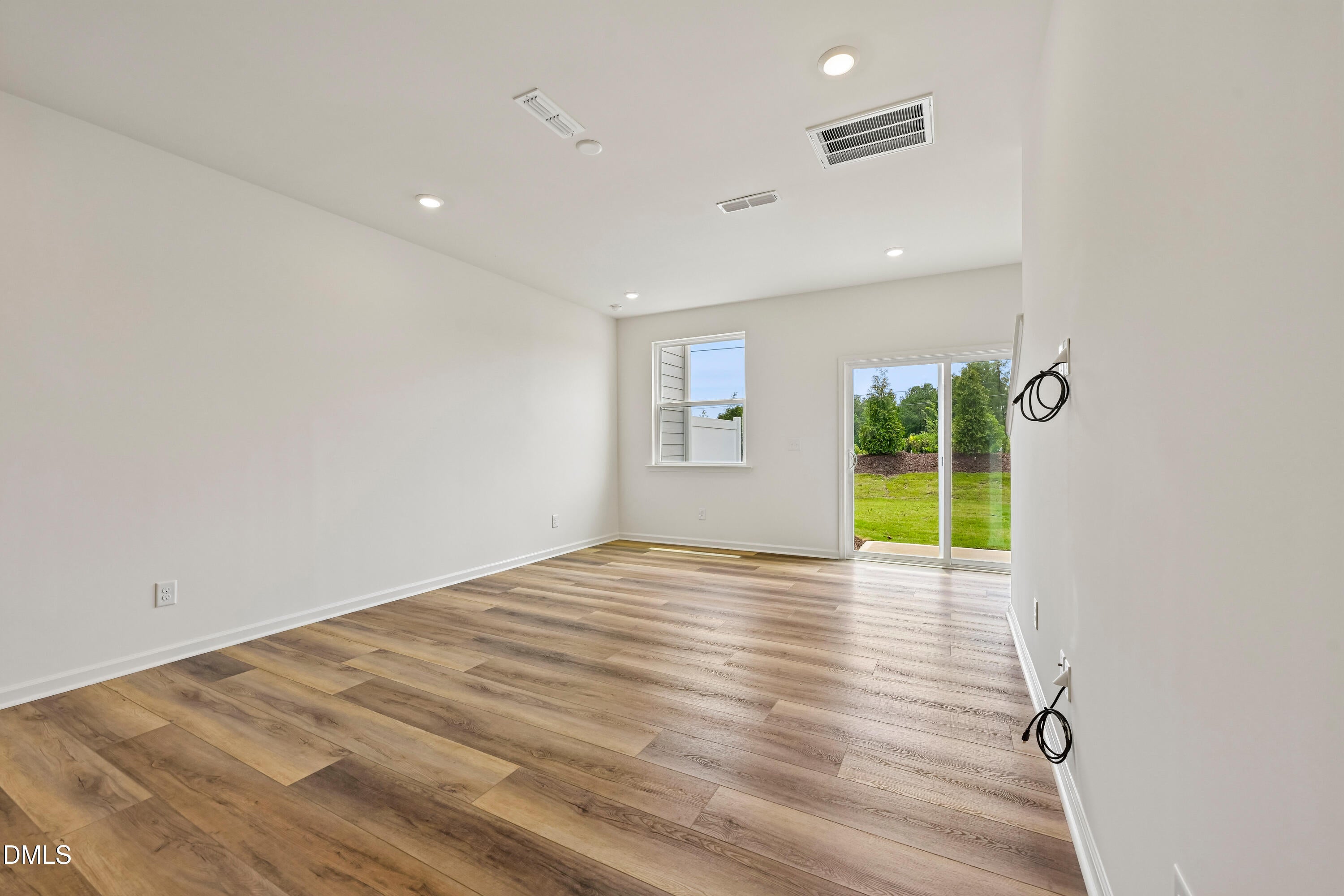 2020 Oakdale Drive