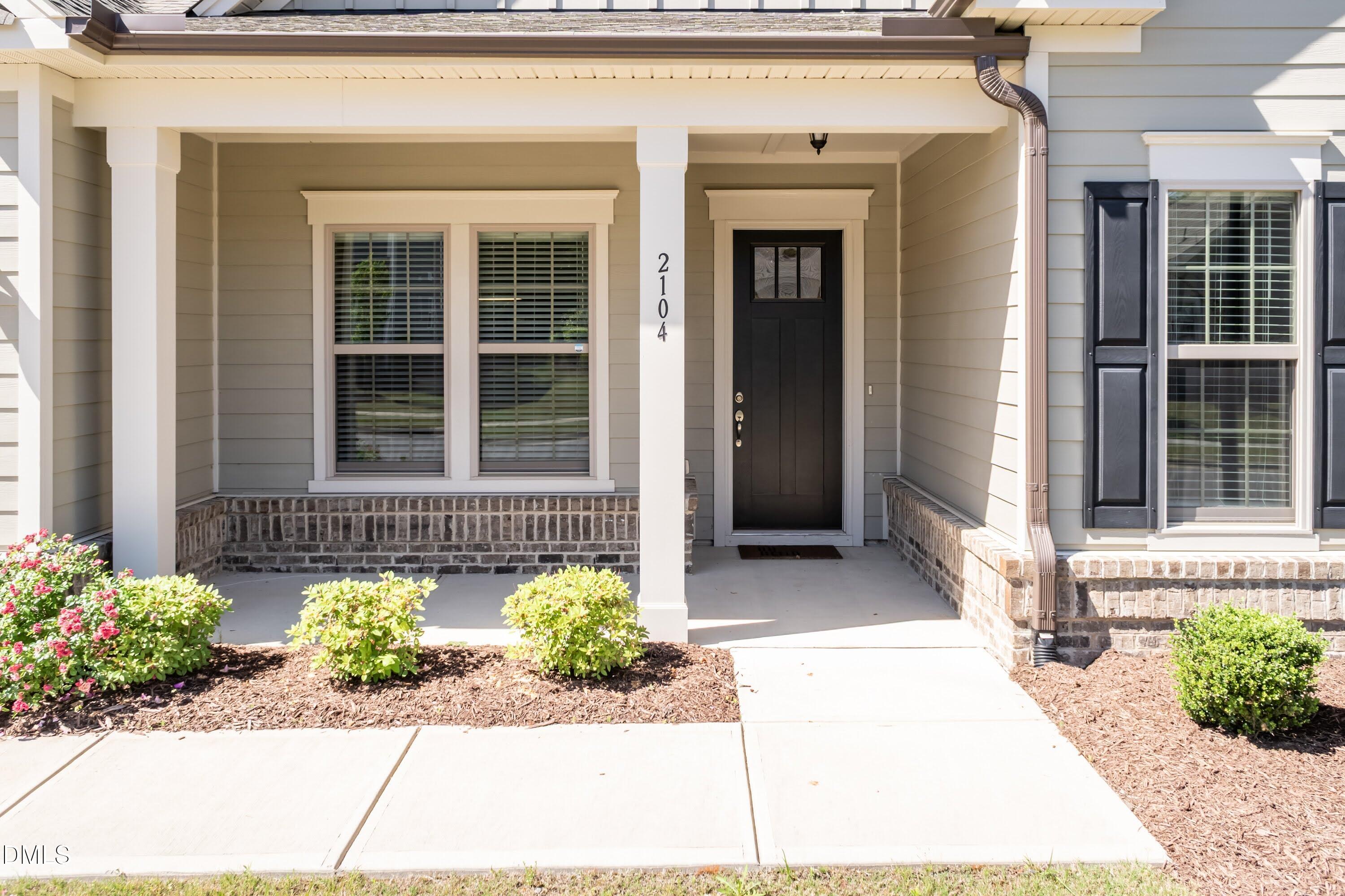 2104 Maplemere Court